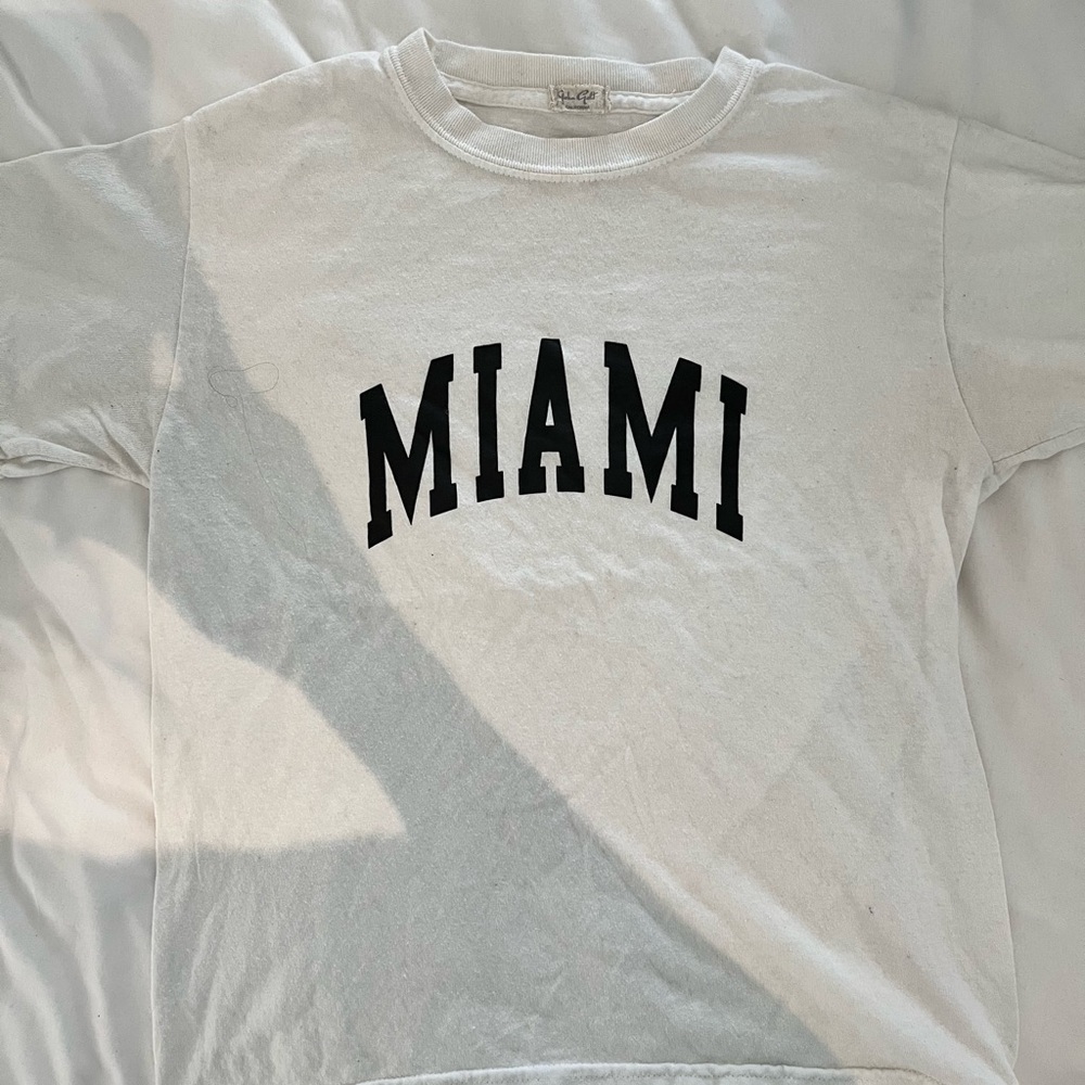 Brandy Melville Miami T-shirt